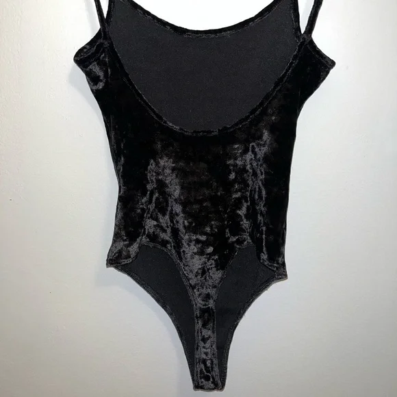 Black Bodysuit : John Galt by Brandy Melville - Picture 5 of 8